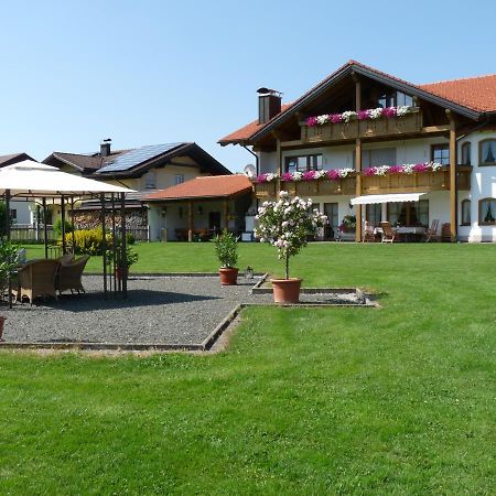 Gaestehaus "Zur Schmiede" Wertach Exteriör bild